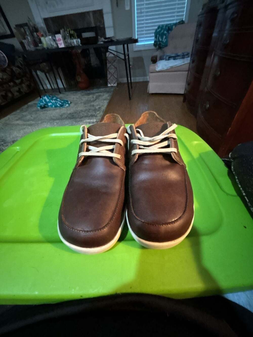 OluKai Nohea Lace Men's Leather and Canvas Casual Sneakers